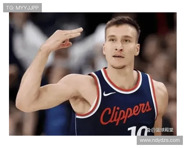 博格丹训练状态引关注泰伦卢亲自向球员确认主帅身份